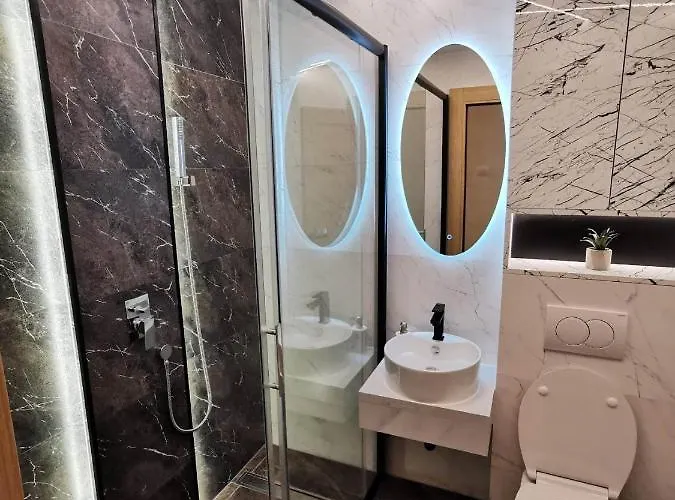 شقة Princ Lux Jaccuzi And Sauna With Free Parking *