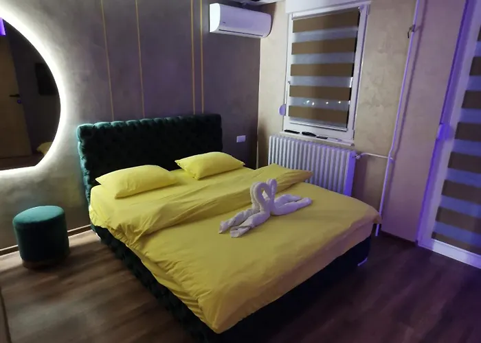 Princ Lux Jaccuzi And Sauna With Free Parking شقة *